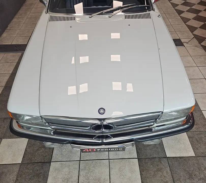Image 4/15 de Mercedes-Benz 350 SL (1972)