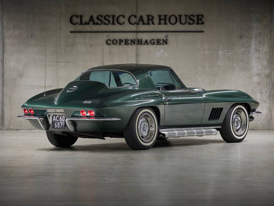 Image 7/78 of Chevrolet Corvette Stingray 427 (1967)