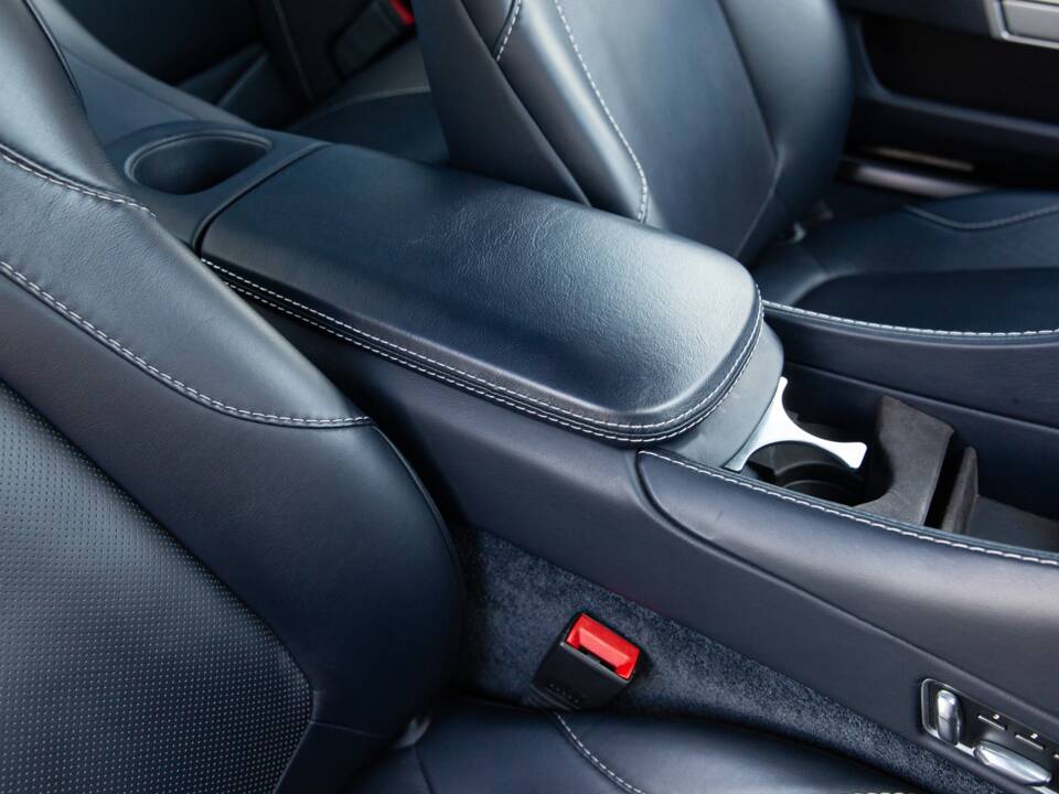 Bild 64/96 von Aston Martin Vanquish (2015)