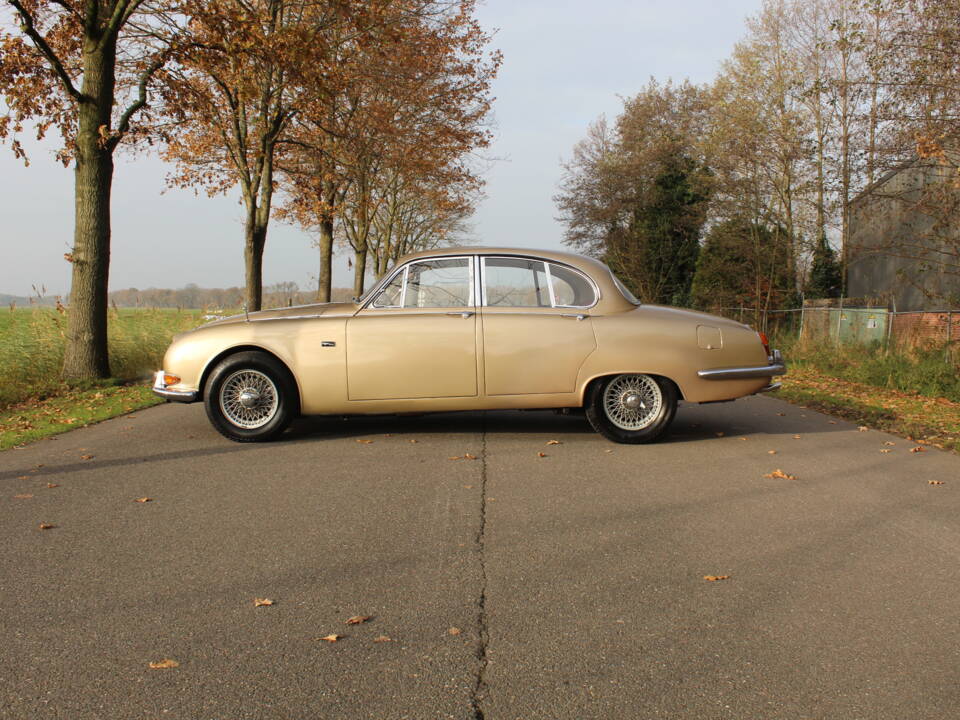 Immagine 19/19 di Jaguar S-Type 3.4 (1967)