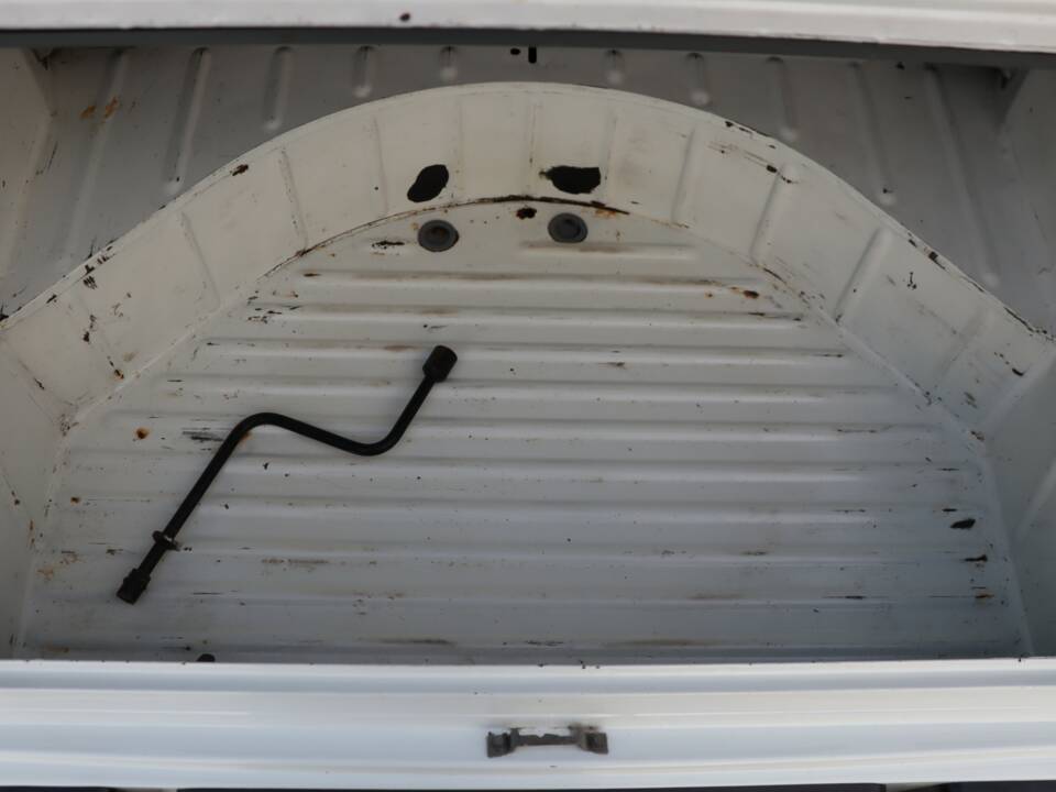 Image 34/50 of Citroën 2 CV 6 (1985)