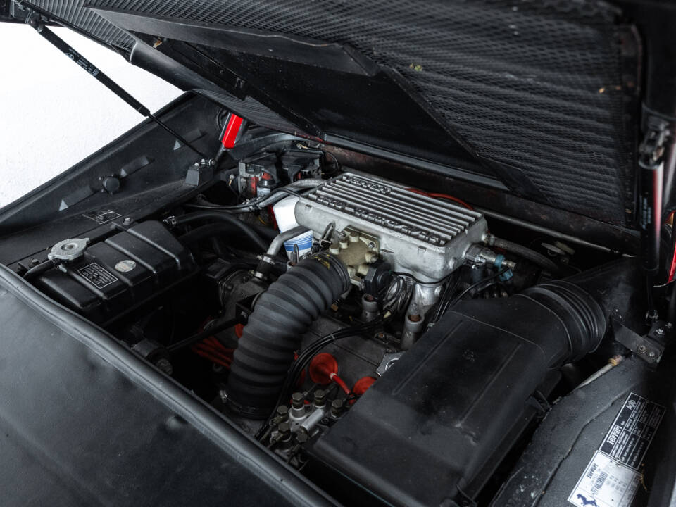 Bild 35/38 von Ferrari 328 GTS (1987)