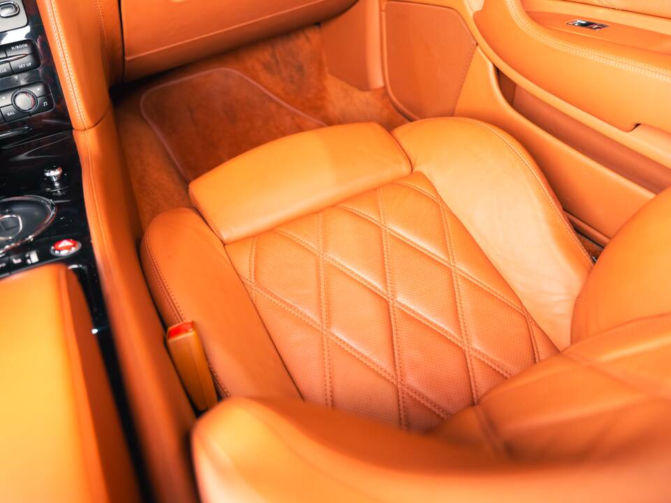 Bild 35/37 von Bentley Continental GT (2005)