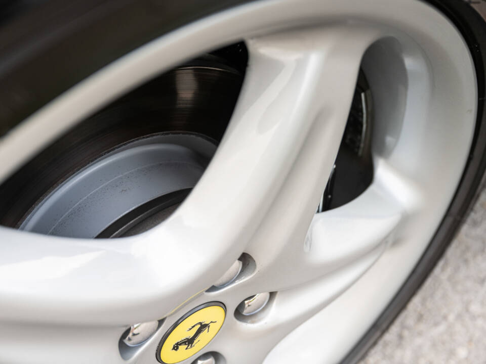 Immagine 46/50 di Ferrari F 355 GTS (1996)