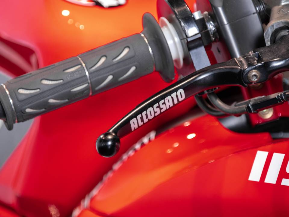 Afbeelding 50/50 van Ducati DUMMY (2010)