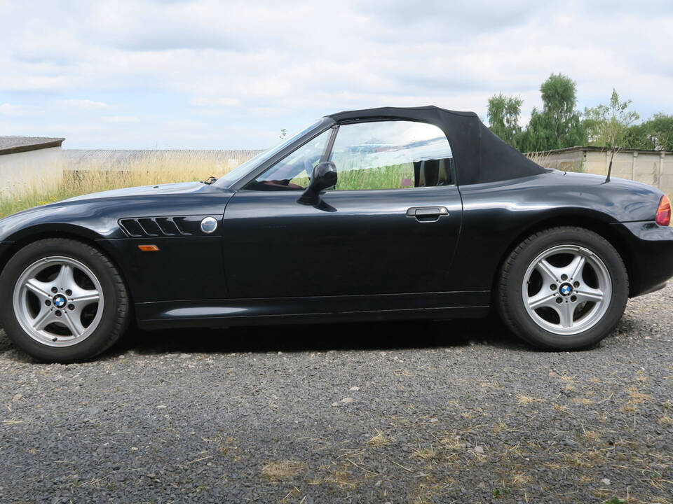 Image 13/15 de BMW Z3 1.8 (1997)