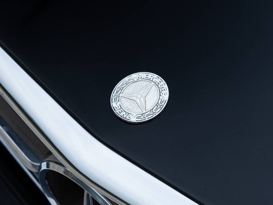 Afbeelding 20/50 van Mercedes-Benz 560 SL (1986)