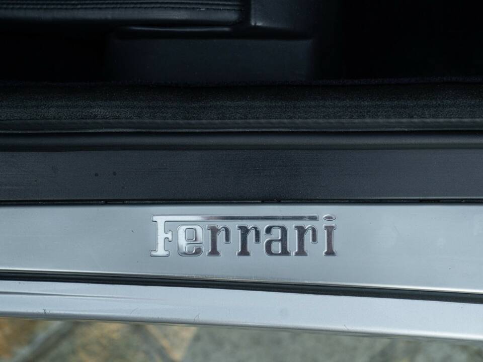 Bild 40/50 von Ferrari 550 Maranello (2001)