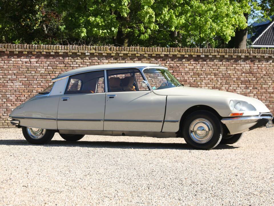 Imagen 31/50 de Citroën DS 20 Pallas (1971)