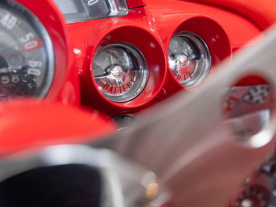Immagine 13/32 di Chevrolet Corvette (1959)