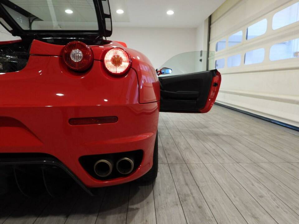 Image 12/15 of Ferrari F430 (2005)