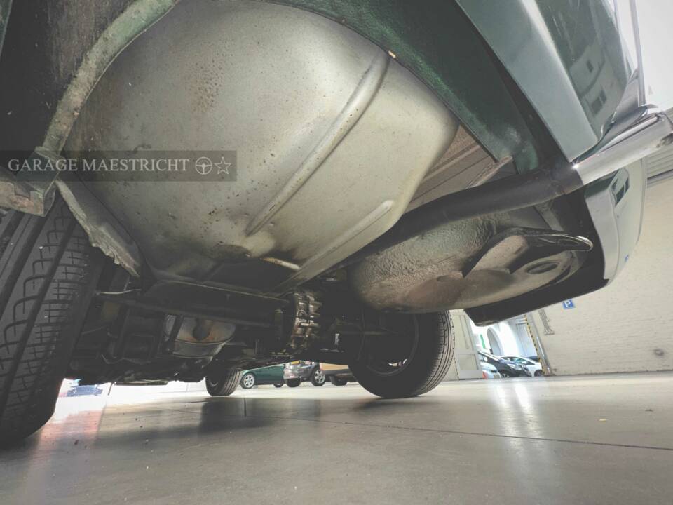 Image 84/100 de Alfa Romeo 2.0 Spider (1993)