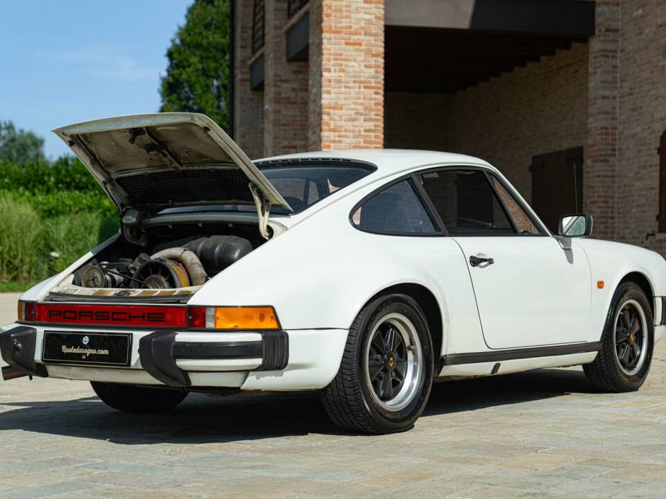 Image 50/50 de Porsche 911 SC 3.0 (1979)