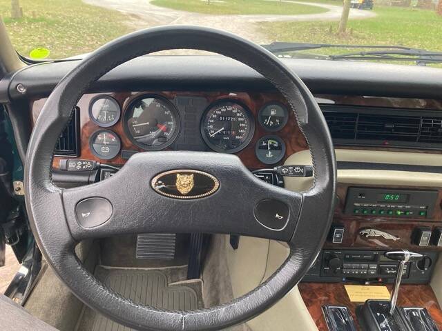 Bild 5/40 von Jaguar XJ 12 (1992)