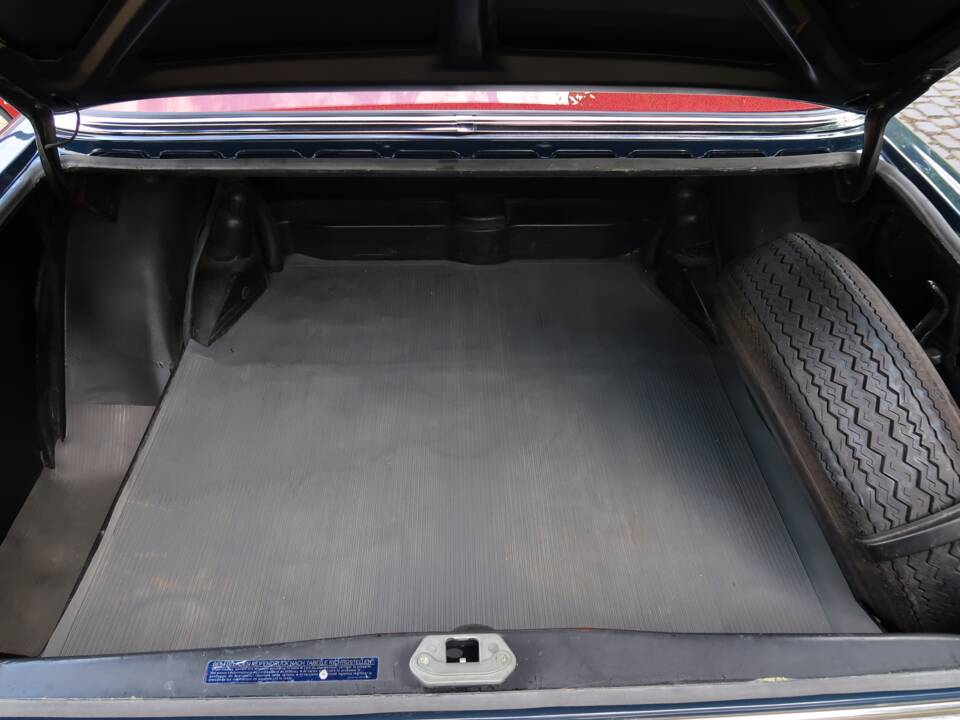 Bild 19/26 von Mercedes-Benz 280 SE 3,5 (1971)