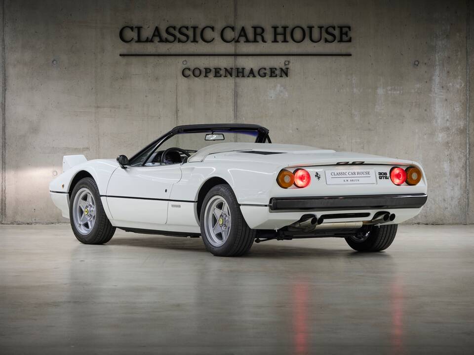 Bild 7/86 von Ferrari 308 GTSi (1982)