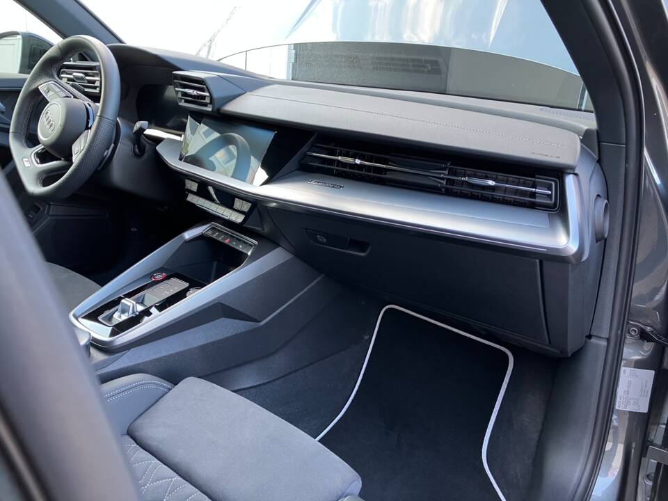 Bild 11/16 von Audi S3 Sportback (2023)