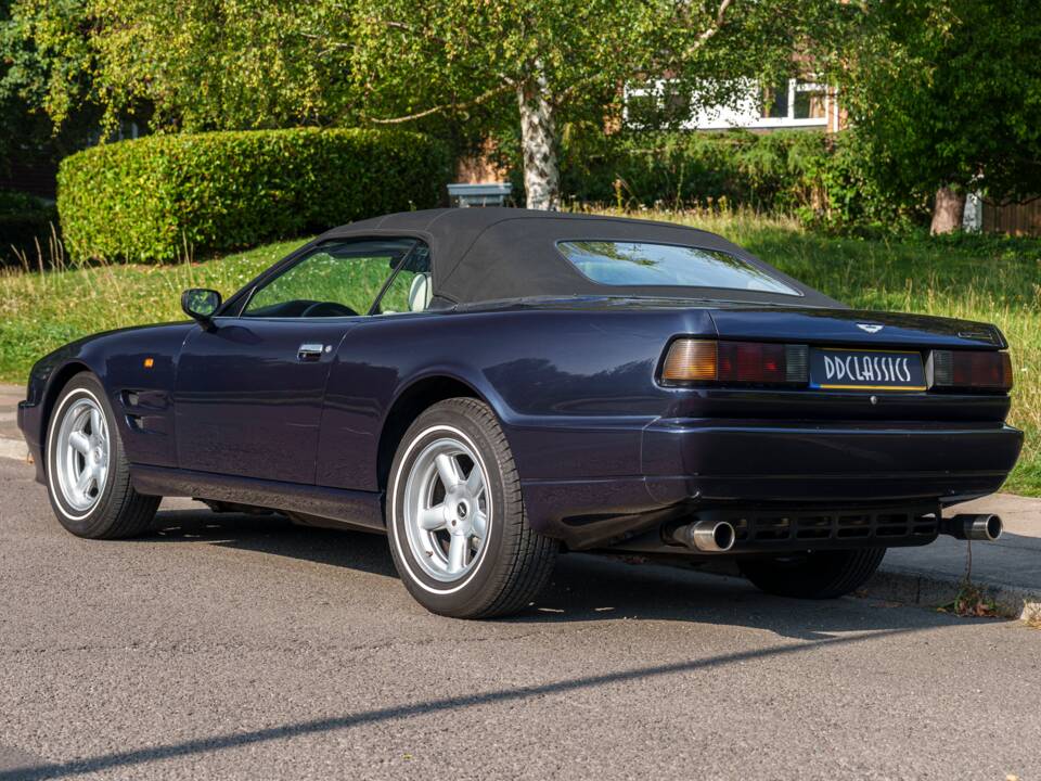 Image 8/26 of Aston Martin Virage Volante (1994)
