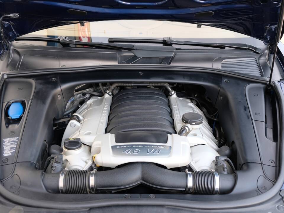 Immagine 39/70 di Porsche Cayenne S (2007)