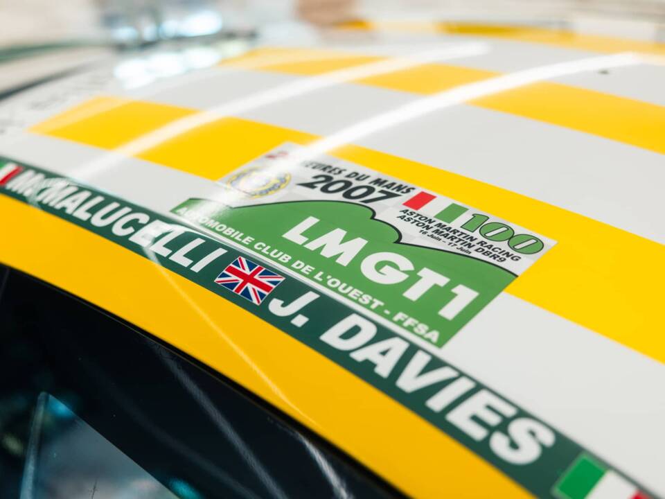 Image 21/30 of Aston Martin DBR9 GT1 (2006)