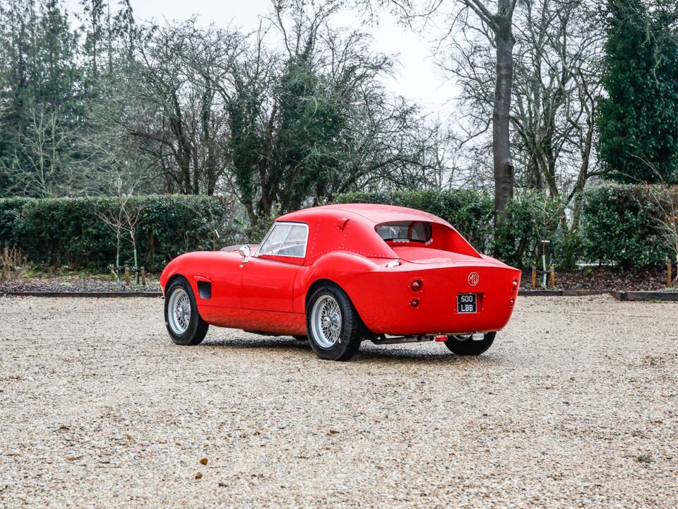 Image 20/49 of MG MGA 1850 (1960)