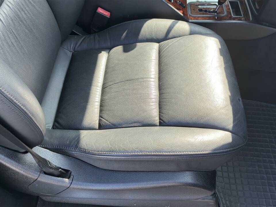 Bild 33/63 von Mercedes-Benz G 500 (lang) (2009)