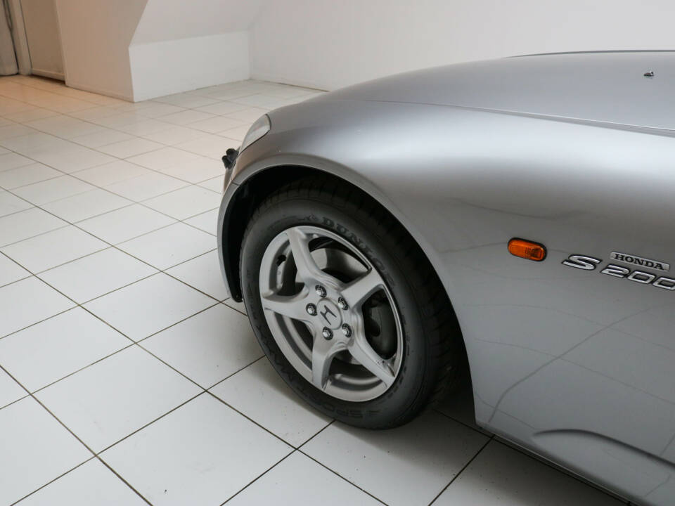 Bild 18/23 von Honda S 2000 (2001)