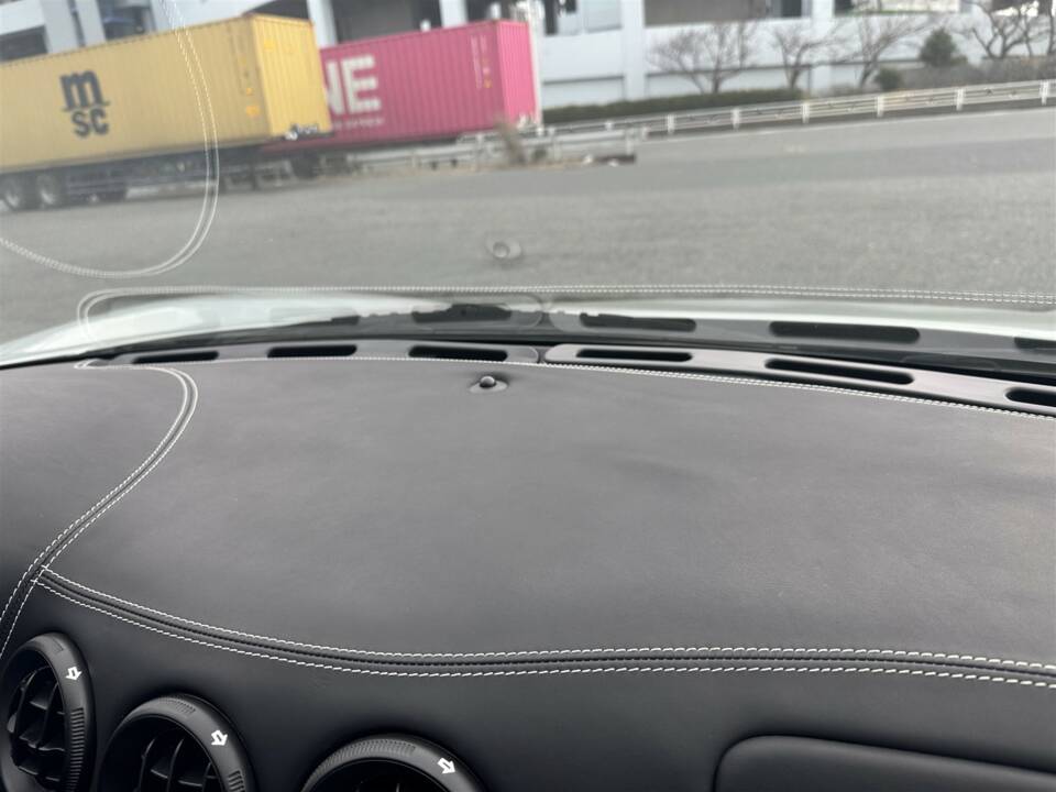 Immagine 26/44 di Ferrari 360 Spider (2004)