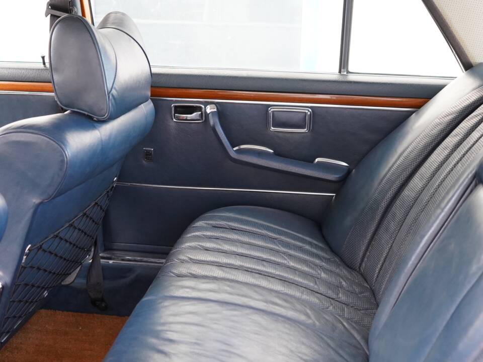 Bild 28/50 von Mercedes-Benz 300 SEL 6.3 (1972)