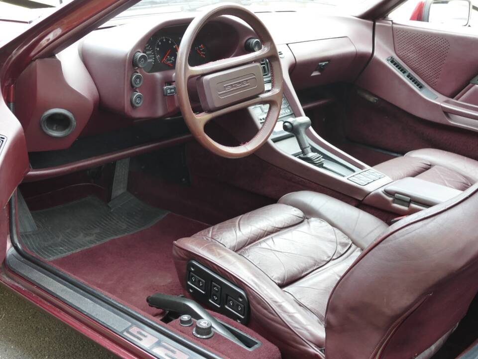 Bild 12/20 von Porsche 928 S (1982)