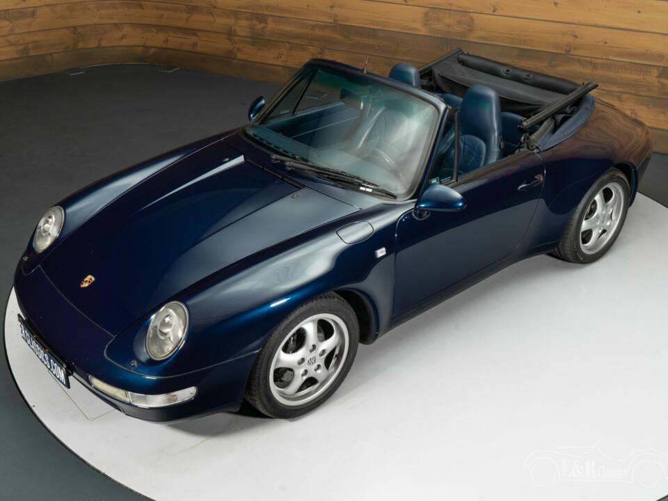 Bild 1/8 von Porsche 911 Carrera (1997)