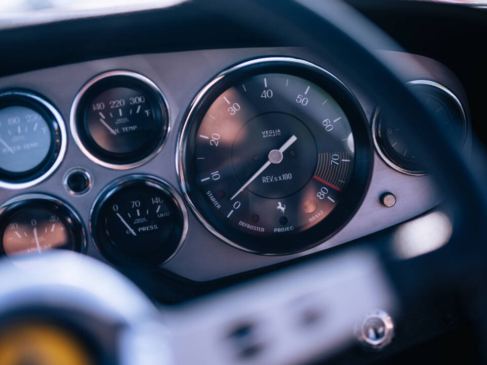 Immagine 24/50 di Ferrari 365 GTB&#x2F;4 Daytona (1973)