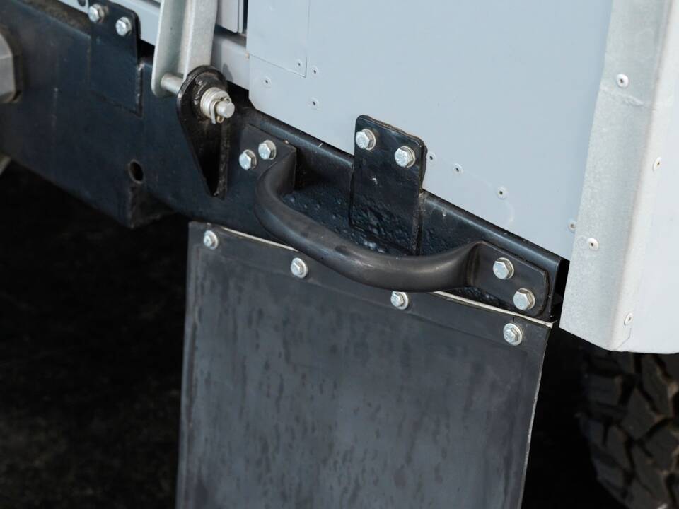 Bild 38/50 von Land Rover 88 (1961)