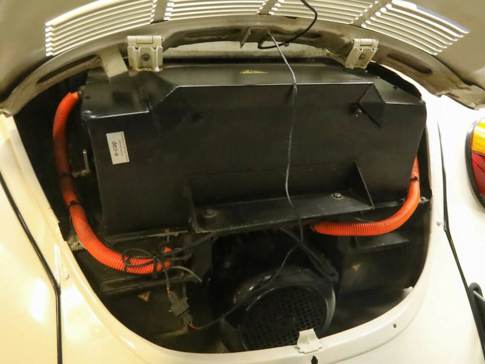 Bild 45/50 von Volkswagen Käfer 1600 (1996)
