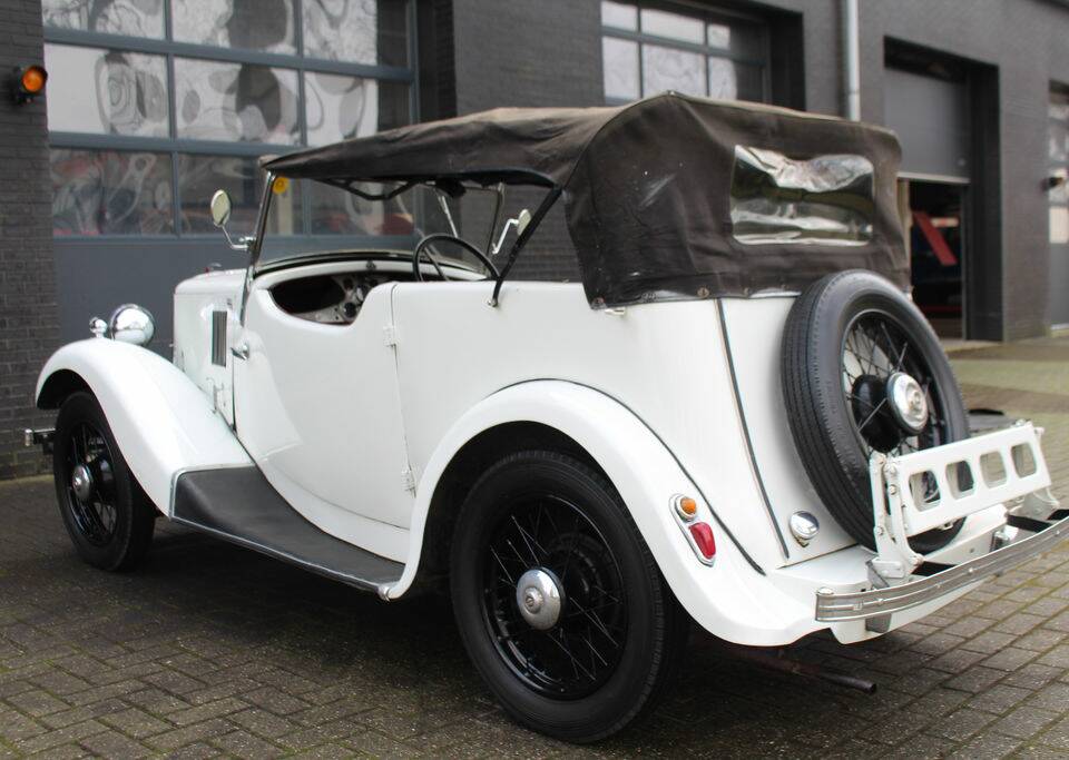 Image 4/8 of Morris Eight (1935)