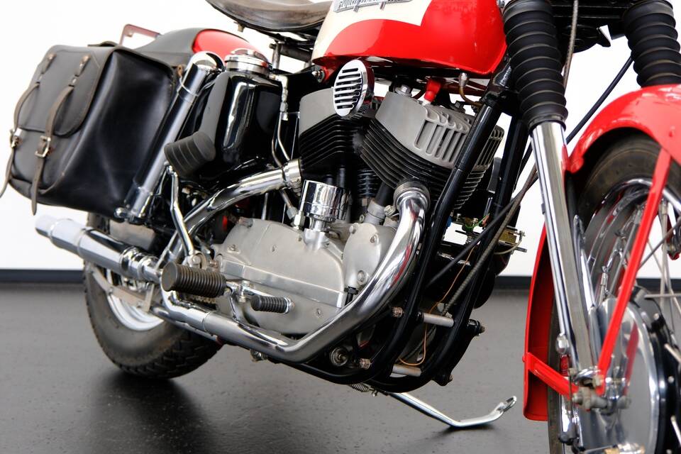 Immagine 18/72 di Harley-Davidson Model KH (1956)