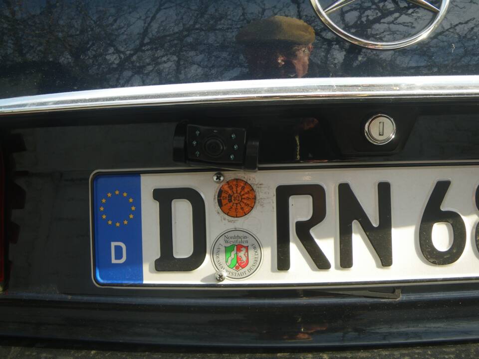 Image 6/6 of Mercedes-Benz 300 SE (1990)