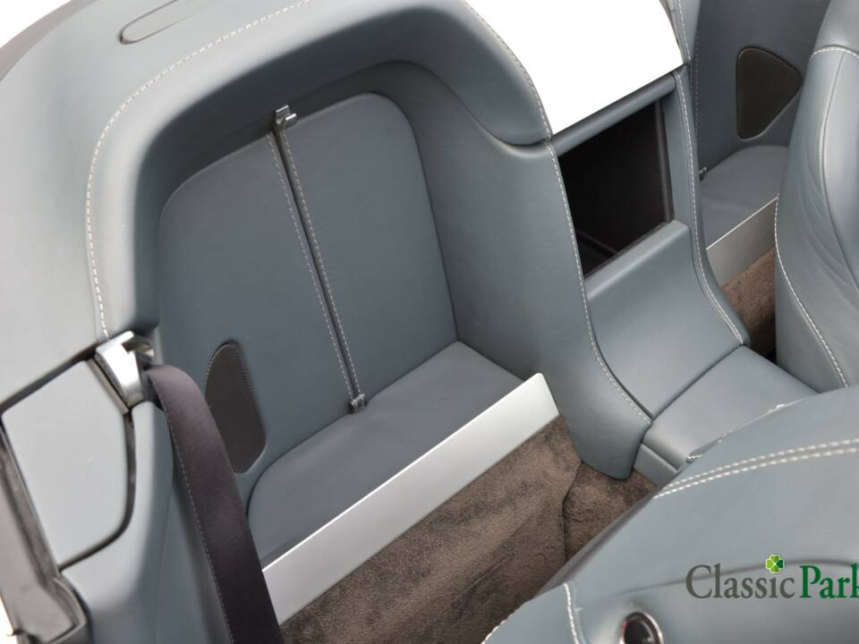 Image 34/50 of Aston Martin V8 Vantage (2007)