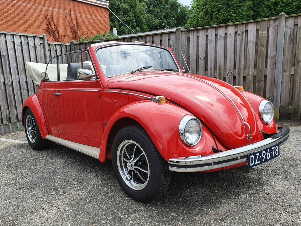Image 1/6 of Volkswagen Escarabajo 1500 (1967)