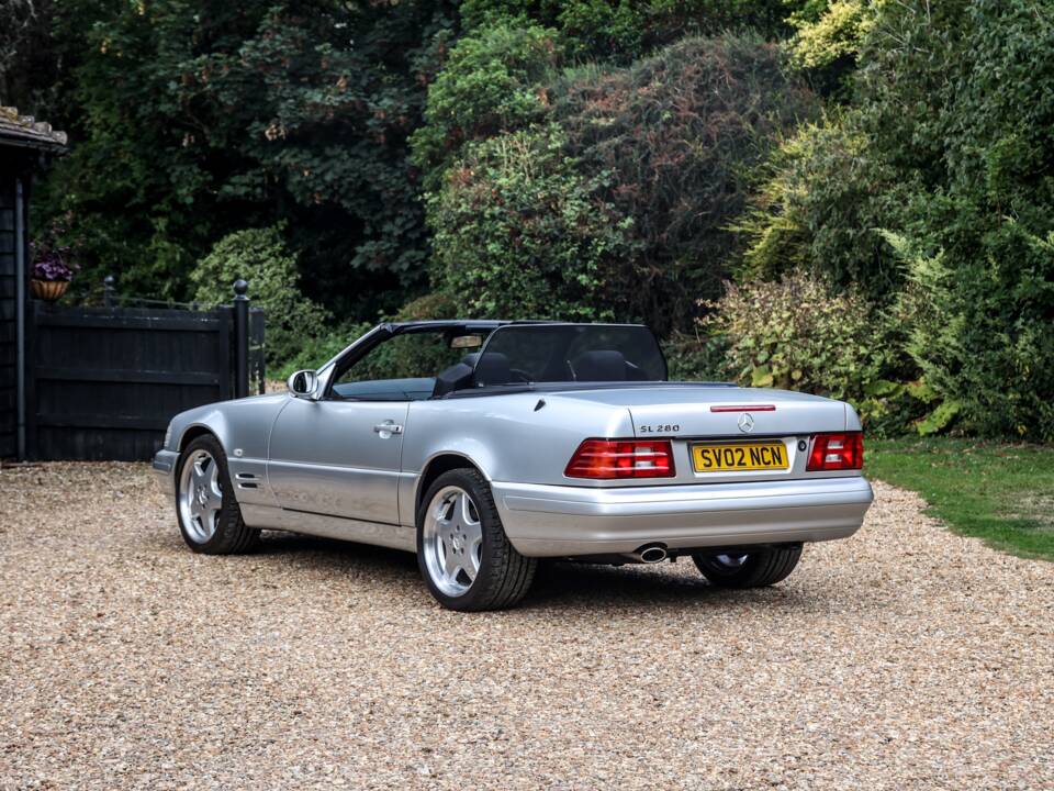 Image 13/43 of Mercedes-Benz SL 280 (2002)