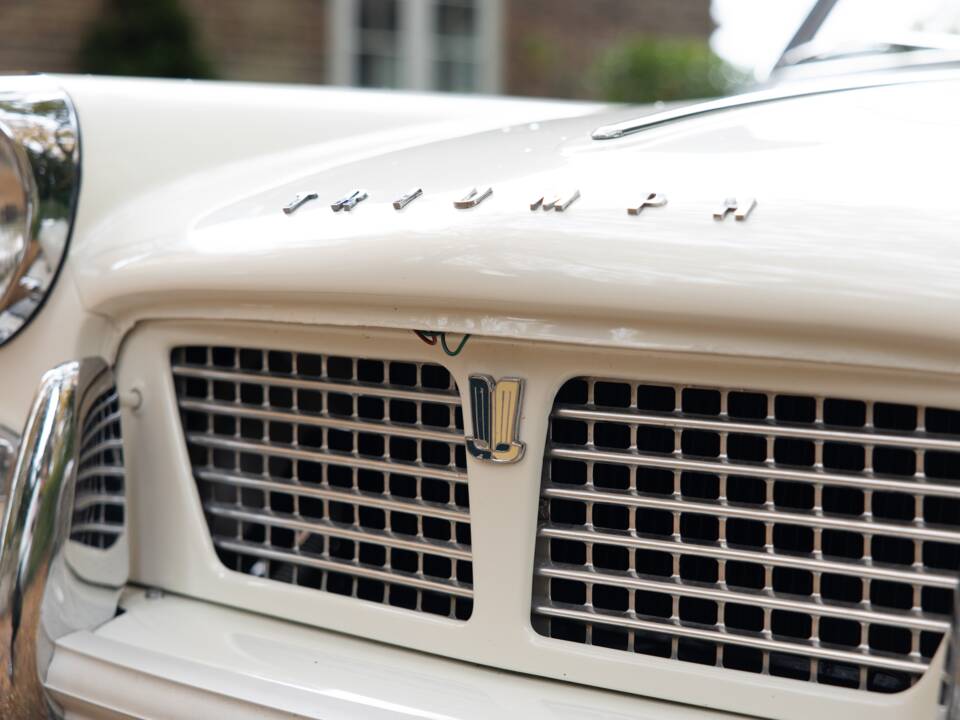 Image 23/50 of Triumph Herald 1200 (1967)