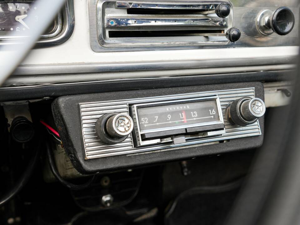 Imagen 13/36 de Peugeot 404 Injection (1967)