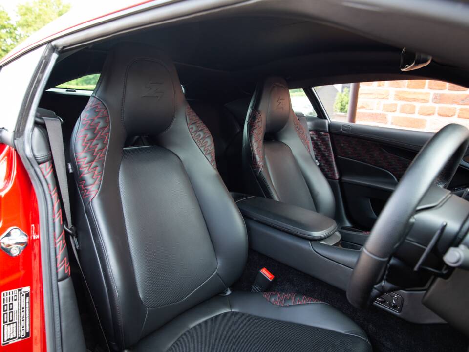 Image 12/80 of Aston Martin Vanquish Zagato (2017)