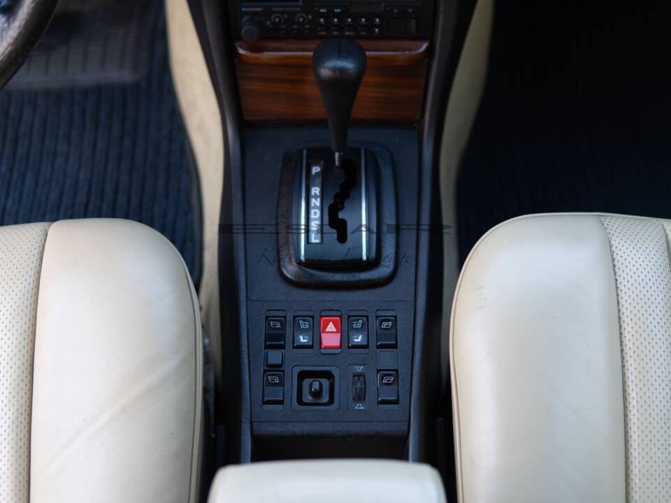 Bild 30/36 von Mercedes-Benz 280 TE (1981)