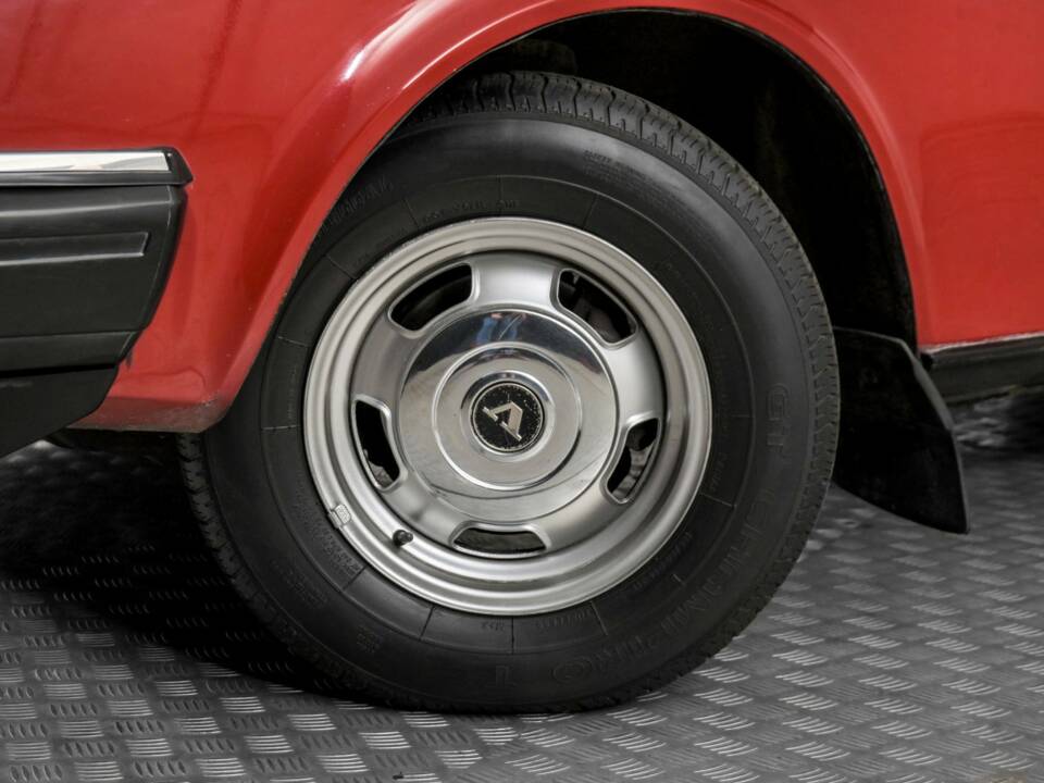 Imagen 4/50 de Volvo 240 Turbo (1983)