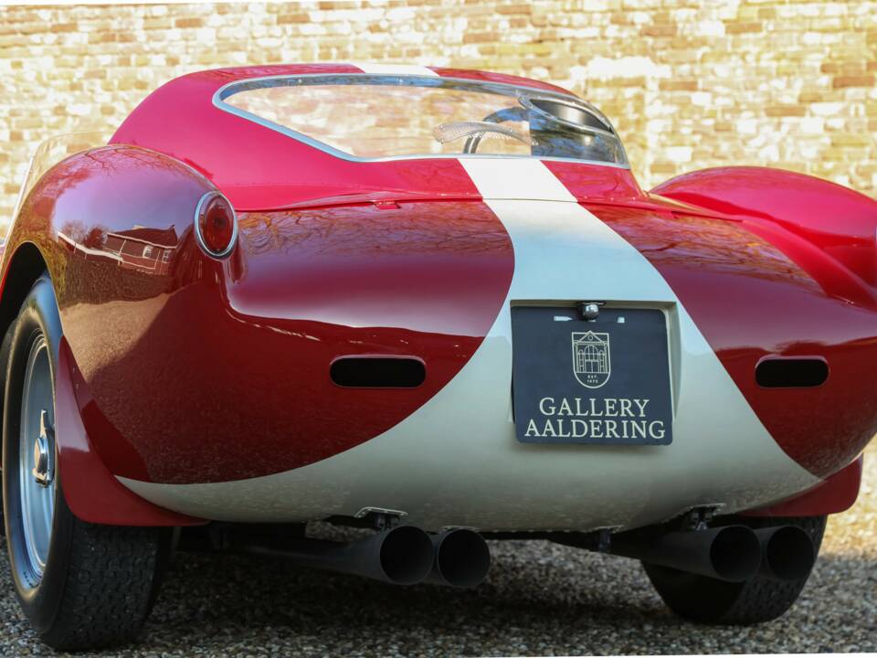 Afbeelding 50/50 van Ferrari 250 Testa Rossa (1961)