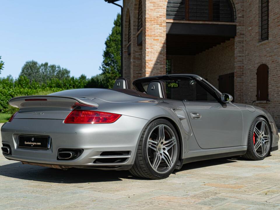 Image 9/50 of Porsche 911 Turbo (2008)