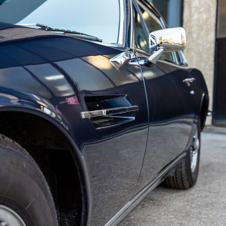 Image 7/50 de Aston Martin DBS Vantage (1969)