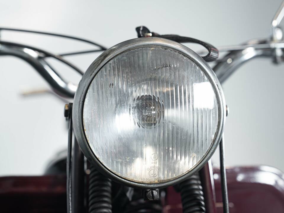 Bild 32/46 von Moto Guzzi DUMMY (1972)