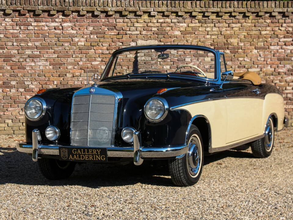 Imagen 1/50 de Mercedes-Benz 220 S Cabriolet (1956)